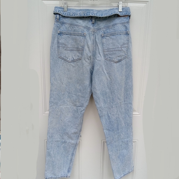 American Eagle Fold Over Waist Mom Jean Distressed Light Blue Size 10 - Picture 7 of 13
